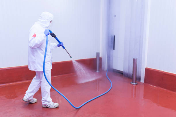 Best Machinery and Equipment Cleaning  in Sigourney, IA